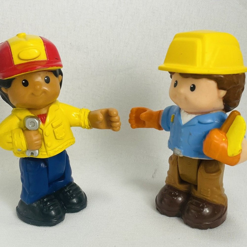 2 Fisher Price Little People Construction Mechanic Toy Figure Lot of 2 Roberto - Picture 2 of 11